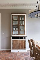 буфет дерево с историей с отделениями для вина riviera maison в Дзержинске
